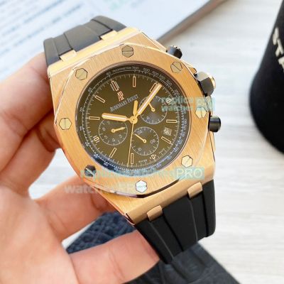 Copy Audemars Piguet Royal Oak Chronograph watch Black Dial Yellow Gold Bezel Black rubber Strap 42mm